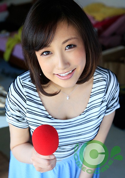 某女子アナ似の綺麗なお姉さんがオチンチンをマイクに見立てて突撃レポートしちゃってます! 椿かなり