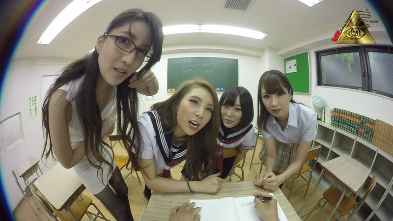 【VR】学校で集団痴女プレイ!